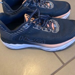 Hoka bondi 6 used